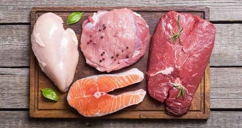 Bạn có nên đông lạnh thịt nhiều lần không? | Vinmec